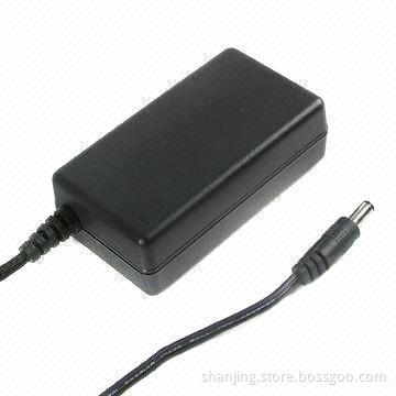 CCTV Power Supply Adapter for CCTV Camera with 24W, 12/2/24V/1A, 100 to 240V AC Input Voltage